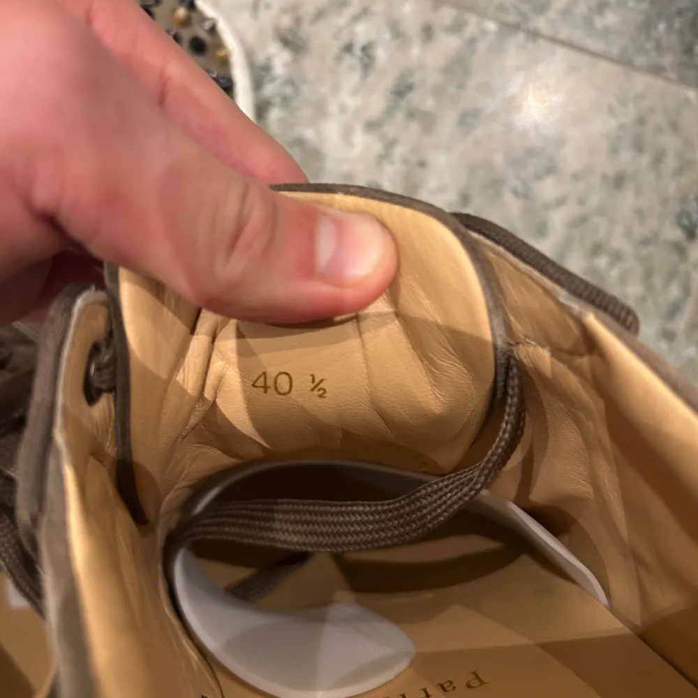 Ett nästan helt nya loubs i sjuk Colorway! Rare model! Endast skorna med följer!. Kengät.