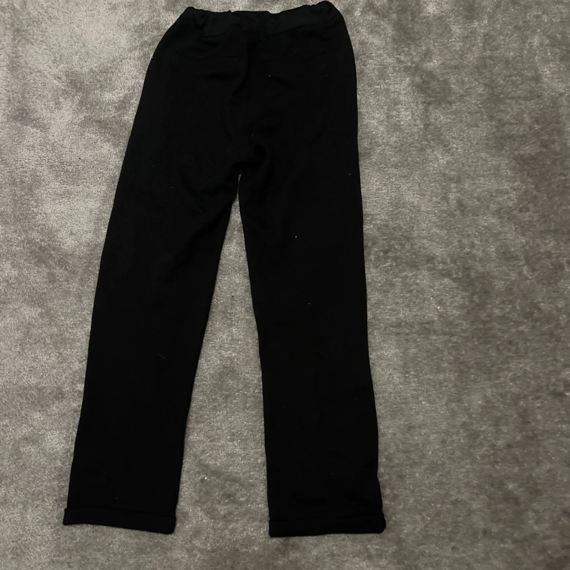 Svarta mjukisbyxor från Kappahl - 1