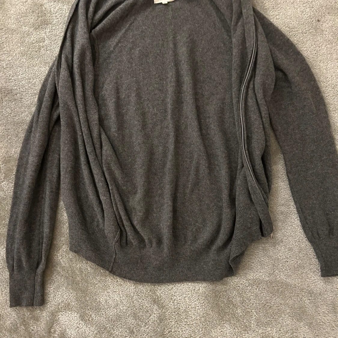 Grå kofta i kashmir från Soft Goat - 1