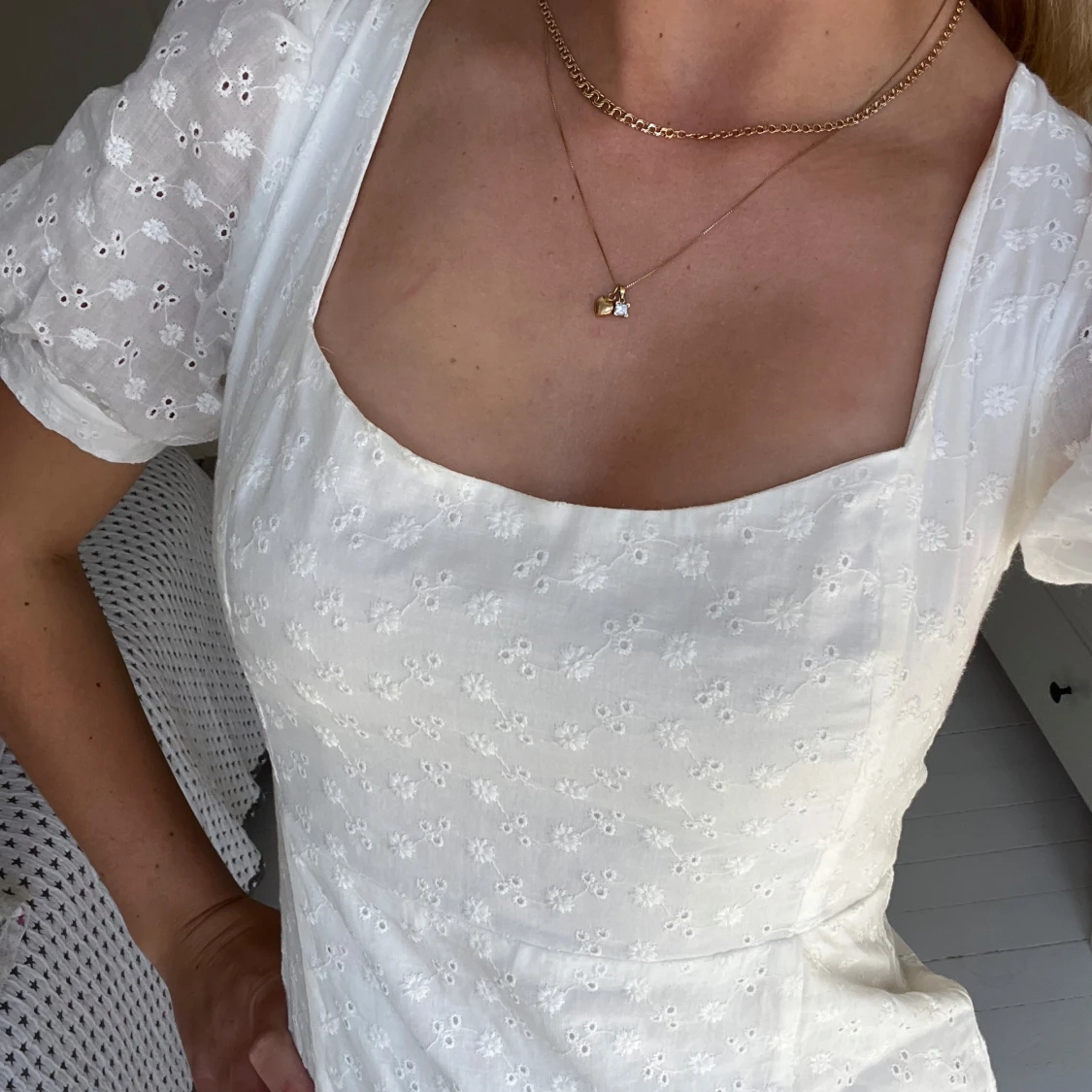 Vit kort klänning  - 1