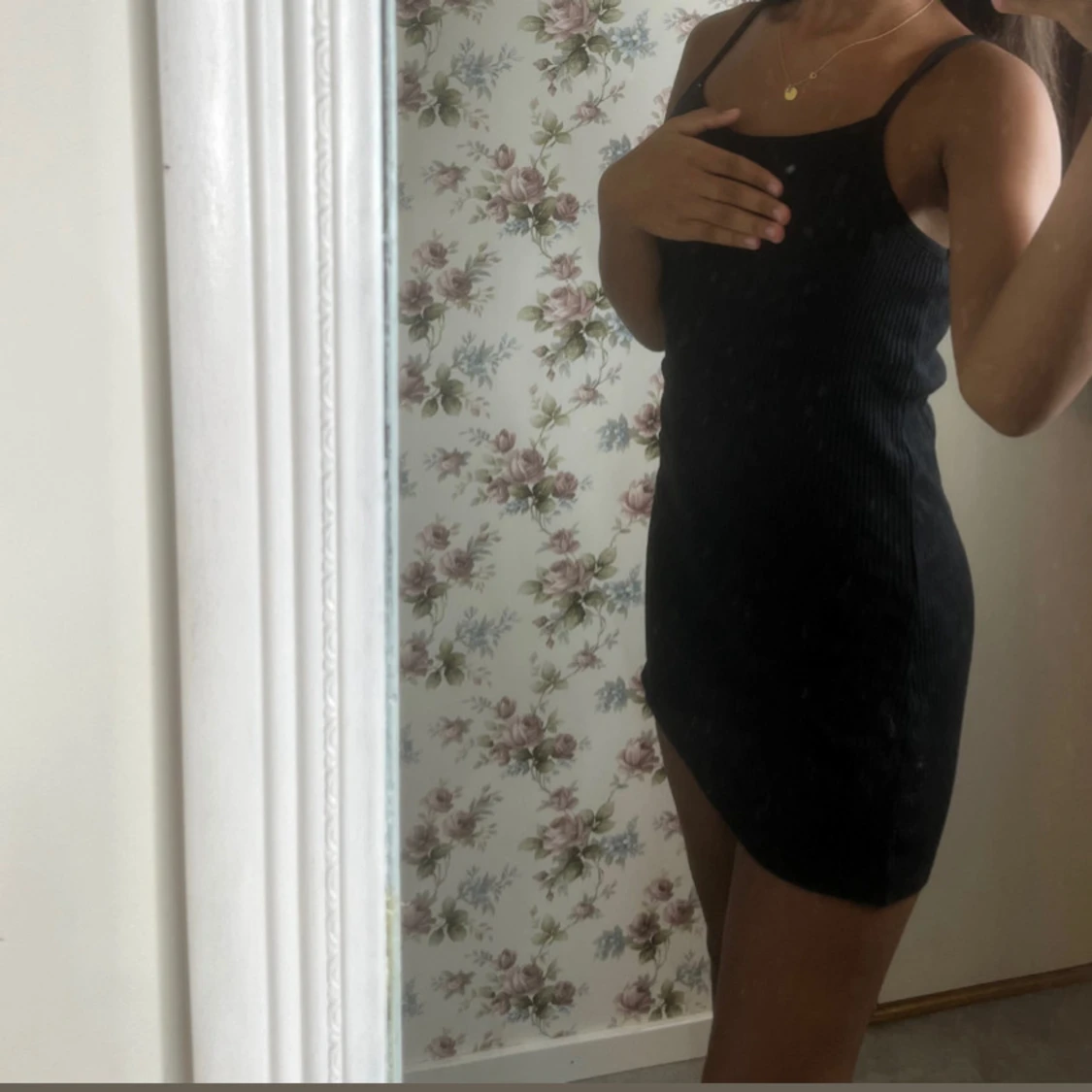 Svart ribbad kort klänning