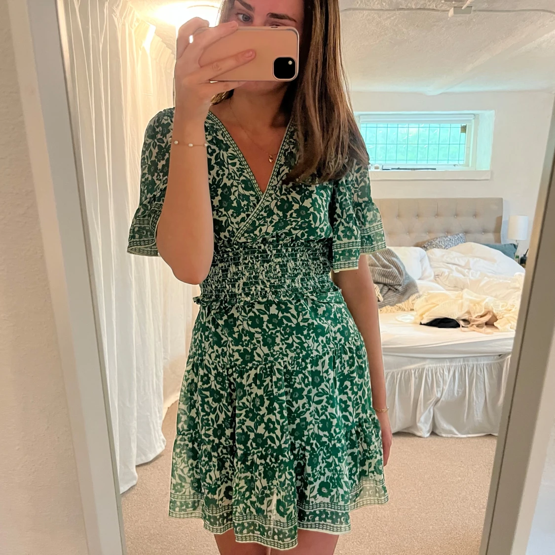 Grön klänning  - 3