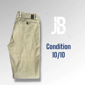 Chinos från replay  - Riktig feta chinos från replay i storlek W33/L32🔥🔥perfekt för att ge outfiten något extra🤩 nypris runt 1300kr😮skriv vid frågor😇😇