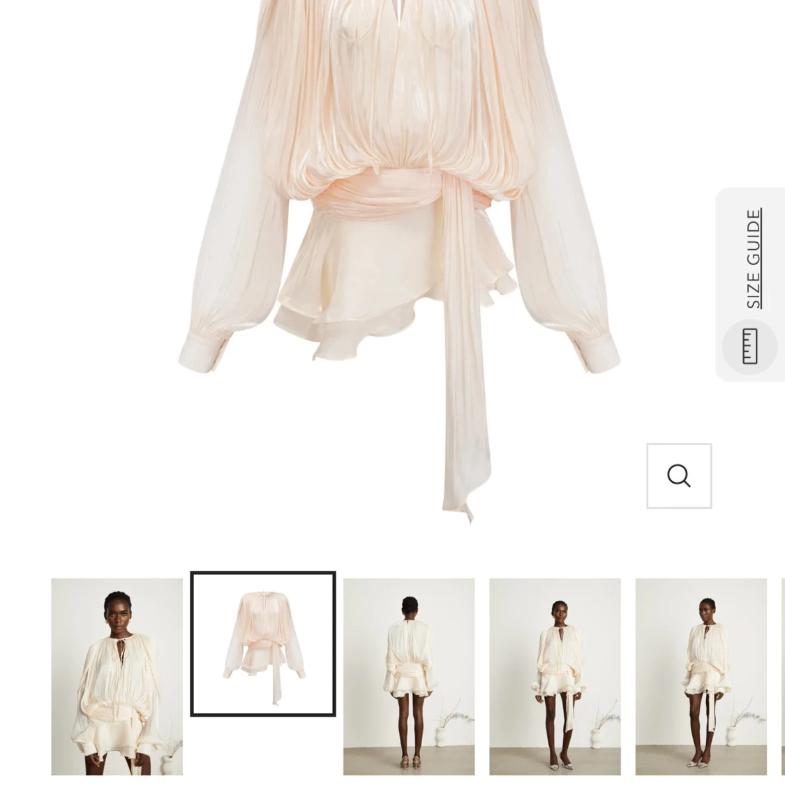 Champagnefärgad omlottklänning med volang - 3