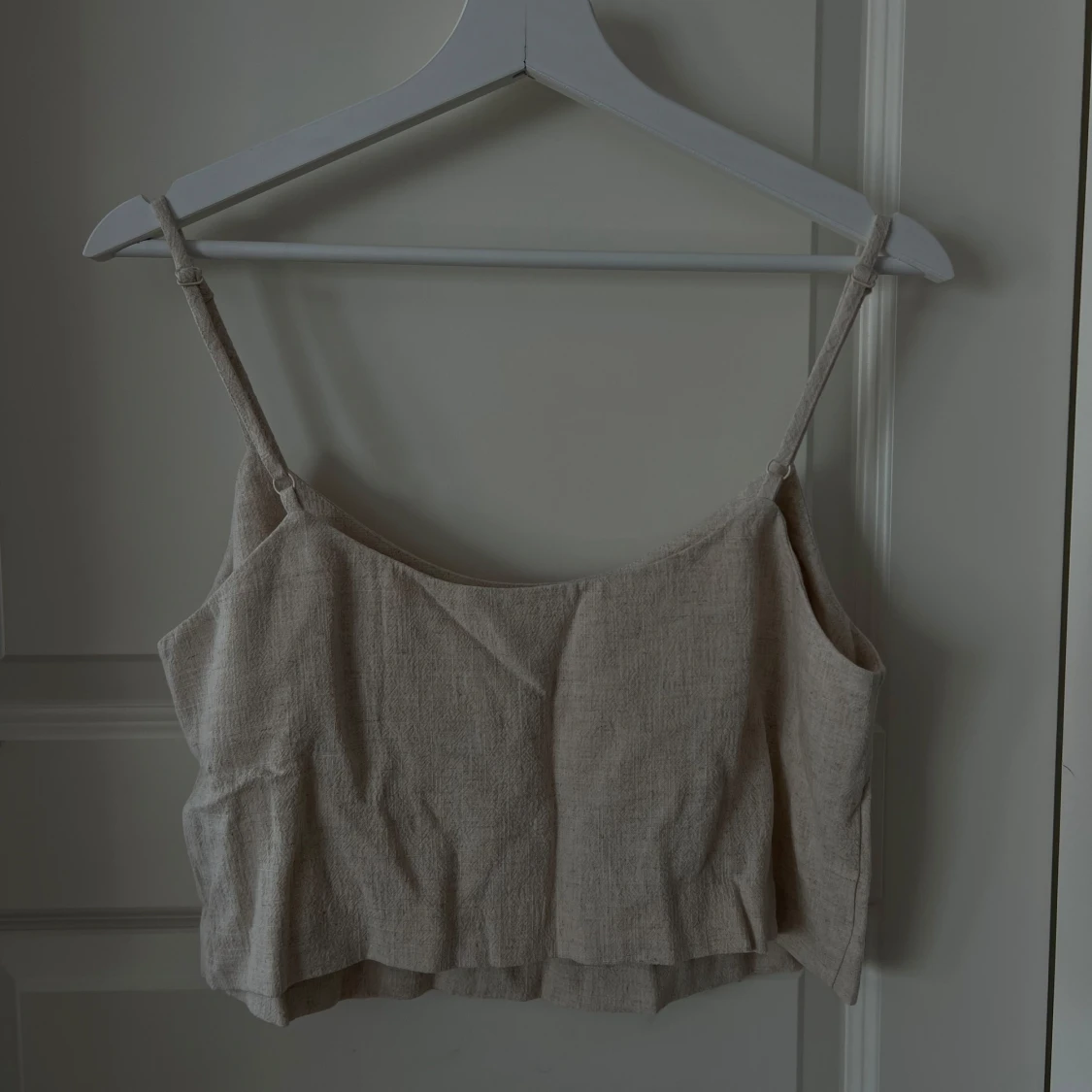 Beige  croppad linne - 2