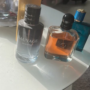Perfymer - Säljer 4 olika perfymer då jag inte längre använder dem. Dior svaaage och one million är använda max 5 gånger medans dom andra 2 är 75% kvar av flaskorna. Skulle också kunna tänka mig byte mot ett par skor