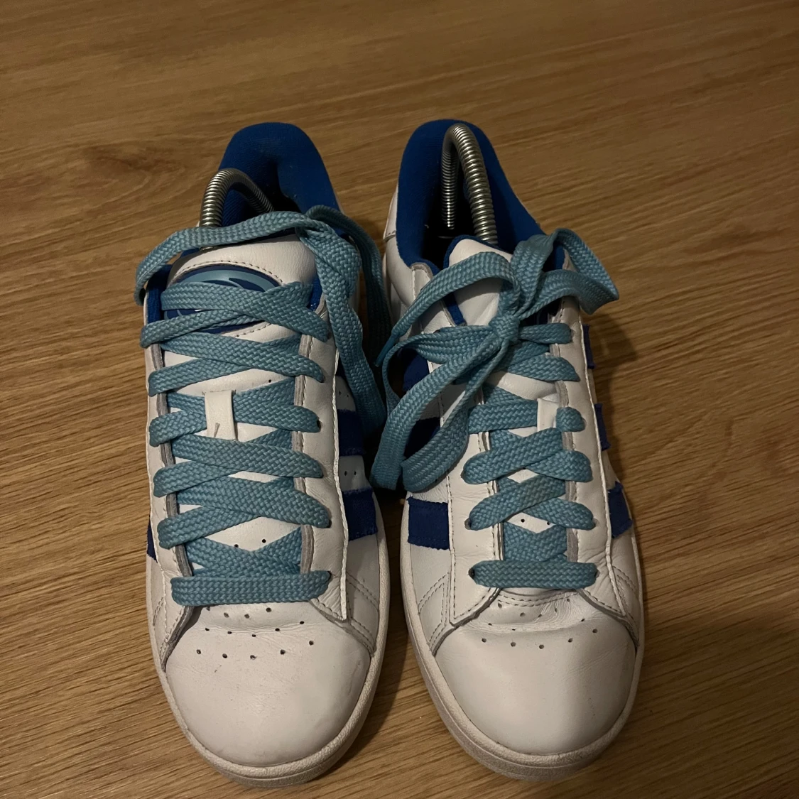 Blåa Adidas Campus sneakers  - 2