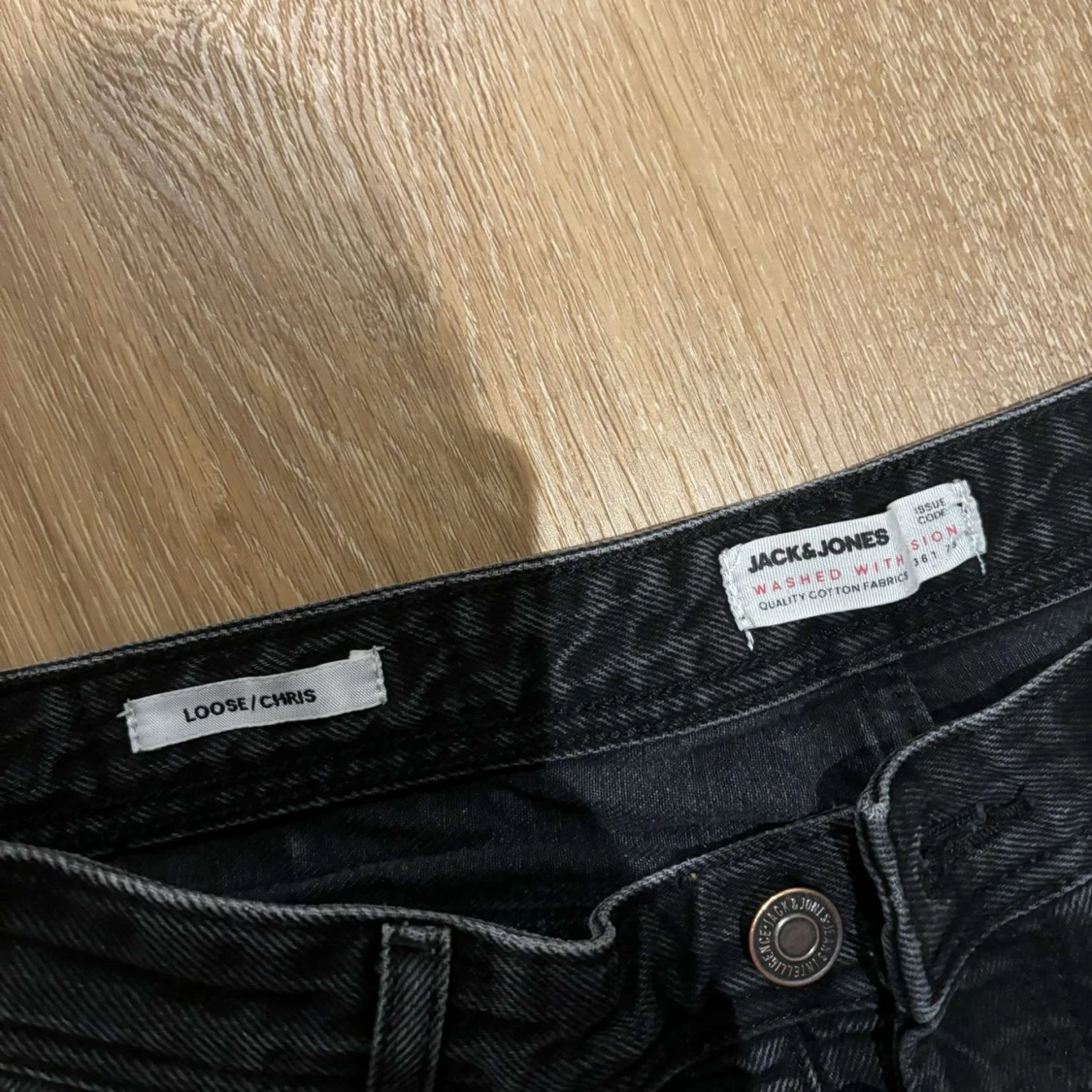 Svarta jeans från Jack & Jones - 2