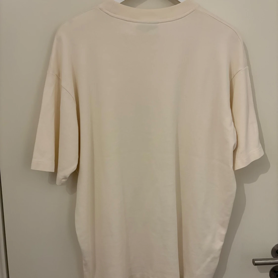 Beige t-shirt från Drôle de Monsieur - 1