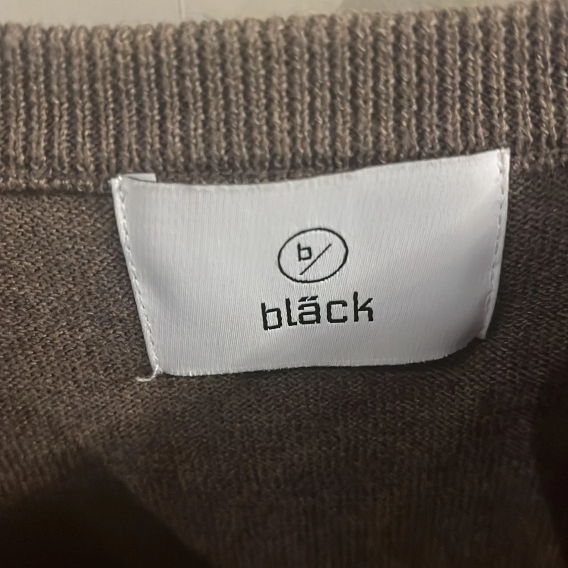 Brun tröja från Bläck - 1