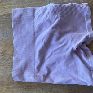 Ljusrosa trånings shorts - Ljusrosa tränings shorts från shein