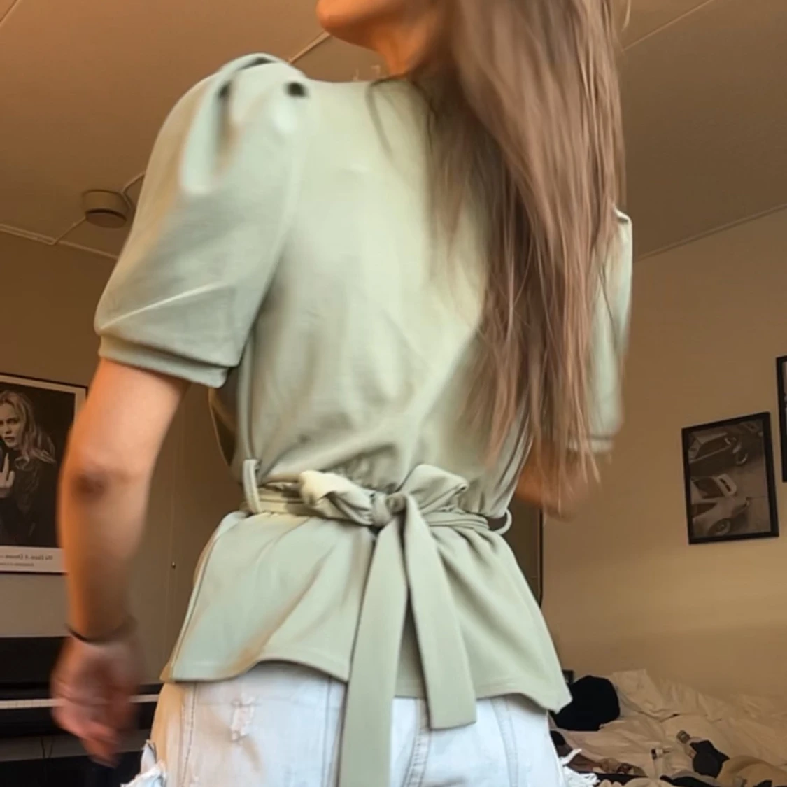 Grön omlottopp med knytband - 1