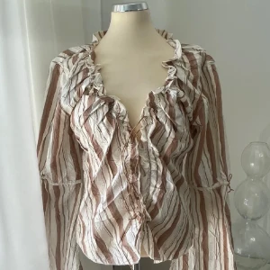 Blus M  - Mycket fint skick 