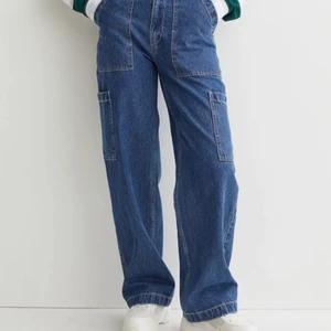 Cargo pants  - Säljer dessa snygga jeans för att jag inte använder dom längre, använt dom ungefär 3 ggr