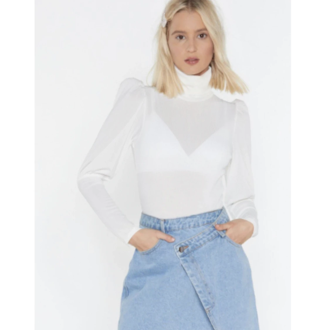 Puff Ribbed Turtleneck Top