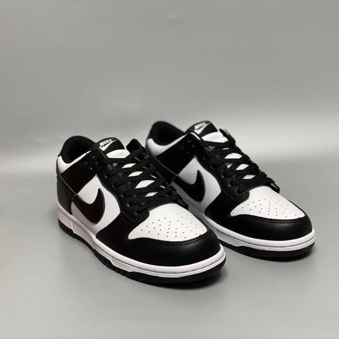 Nike Dunk Panda