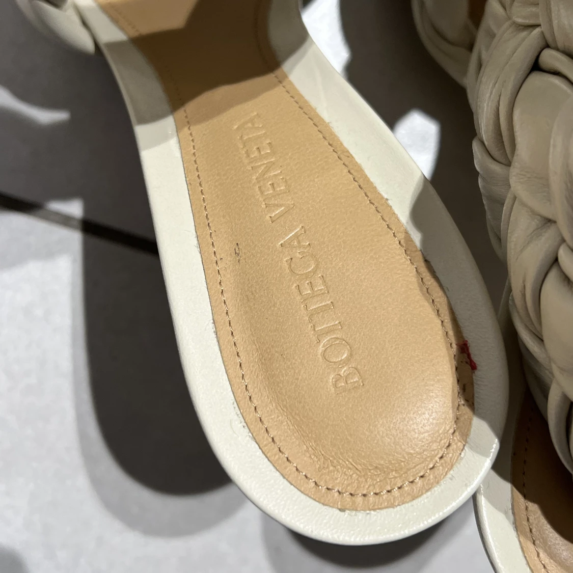 Klackar från Bottega Veneta - använda 1 gång - 90