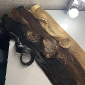 Ponytail Löshår - 55cm syntethår. Har blond, brun och svart.  100kr!  