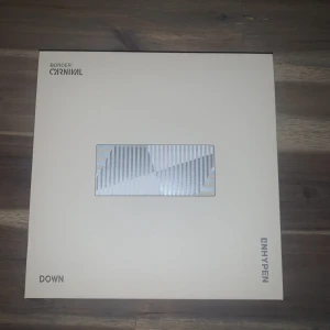 Kpop album - Enhypen album, allt medföljer 