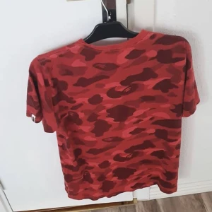 Bape T-shirt - Säljer nu min BAPE t-shirt då jag har tröttnat på den. Den är i bra skick.