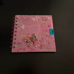 Dagbok  - Gulligt fjärlis dagbok 