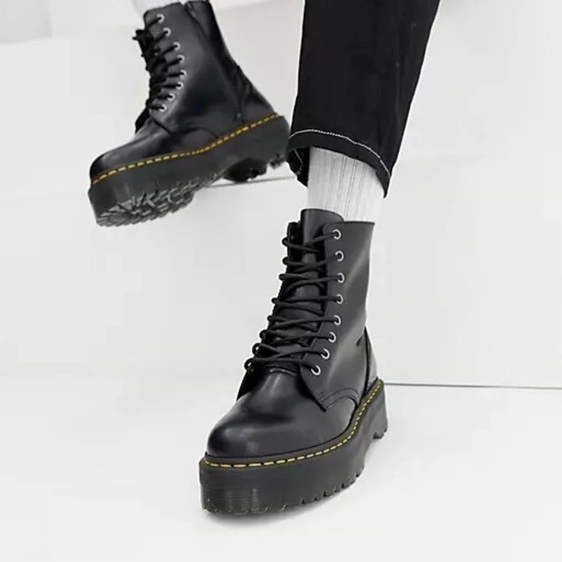 Dr Martens  - 90
