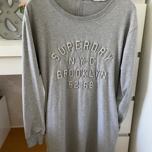 Klänning  - Soft och bekvämt klänning, oversize