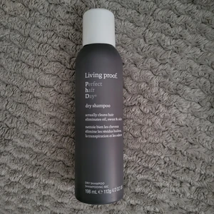 Living proof torrshampoo 198ml - Living proof torrshampoo. Använt 1gång. 198ml