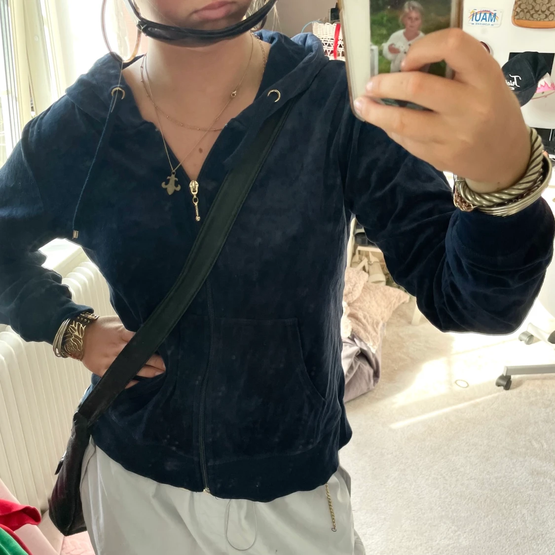 Mörkblå zipup hoodie - 90