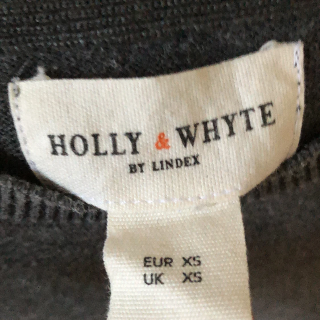 Grå långärmad tröja  - 91