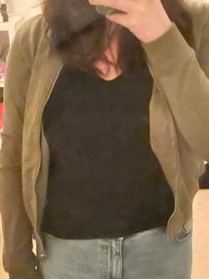 Grön kofta - Kan också användas som en jacka