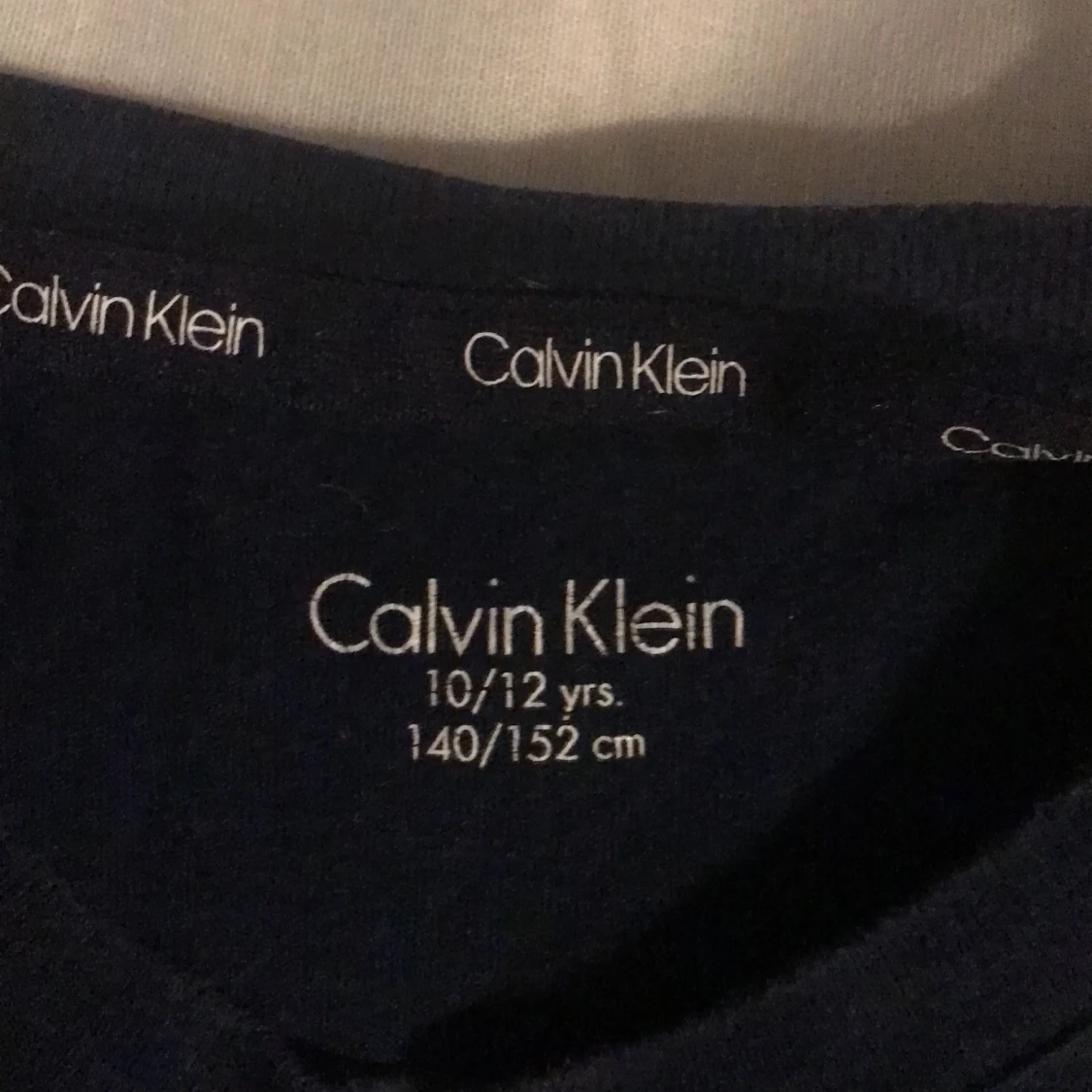 Calvin Klein T-shirt barn  - 90