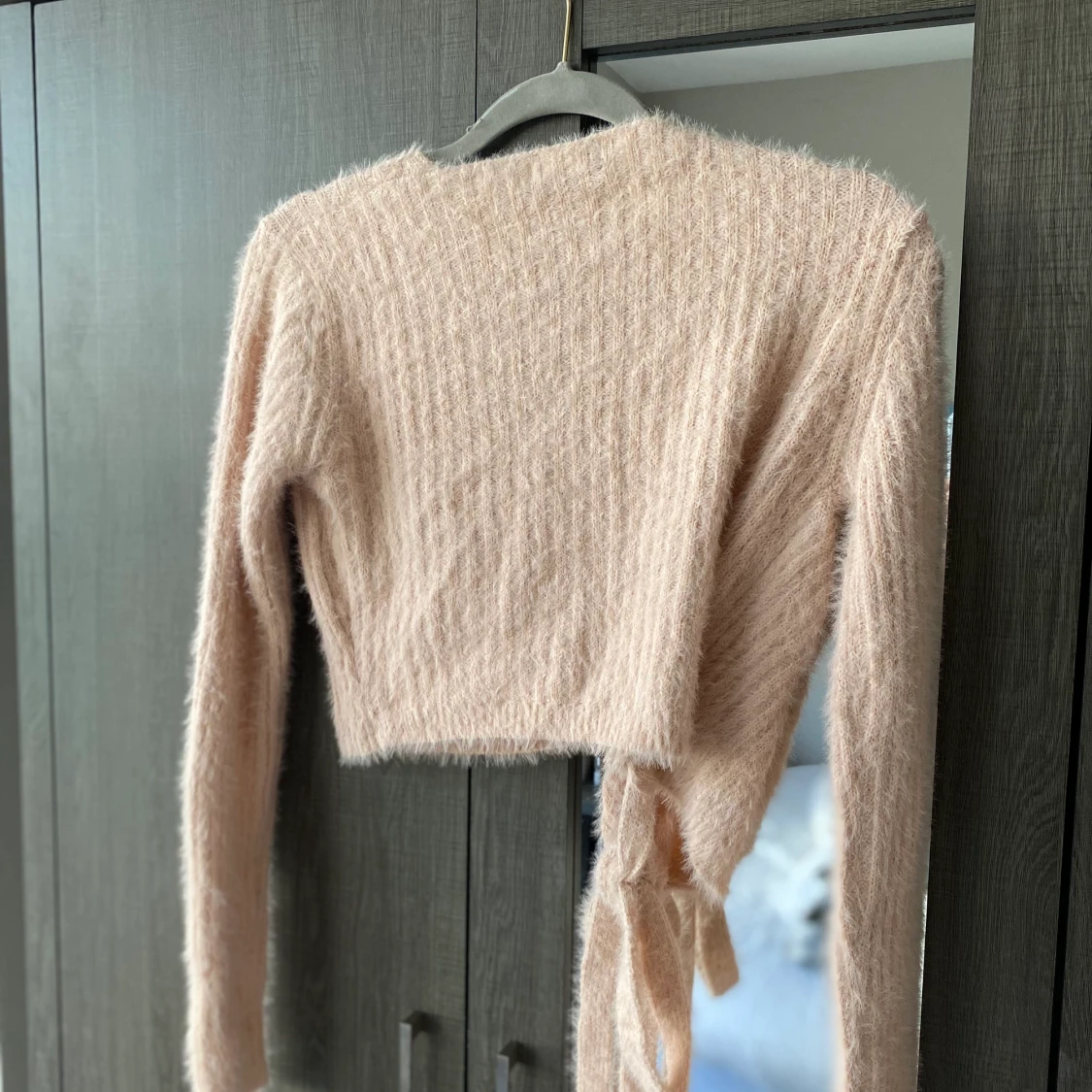 Fluffig Ljusrosa kofta✨ - 91