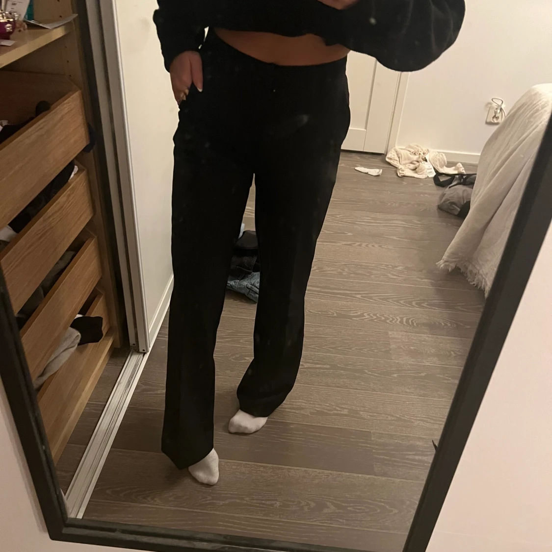 Kostymbyxor ”Vilma” från bikbok, strl 34 - 90