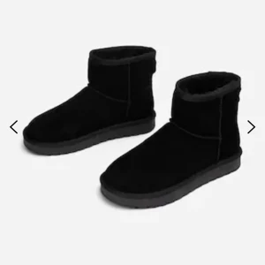 Uggs - Säljer dessa svarta uggs ❤️