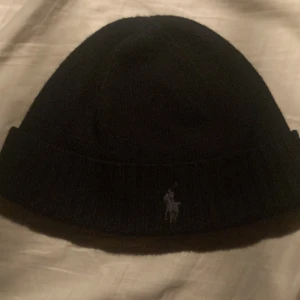 Ralph lauran mössa  - Iprincip ny 