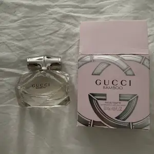 Gucci parfym knappt använd.