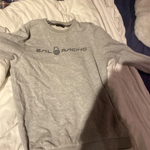 Sail racing tröja - Bra passform storlek small, Bra kvalitet, Lite använt,