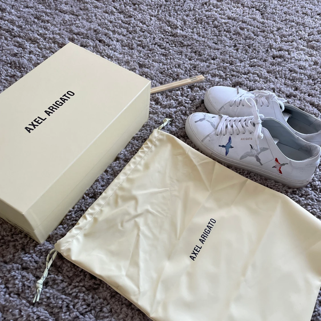 Axel Arigato skor