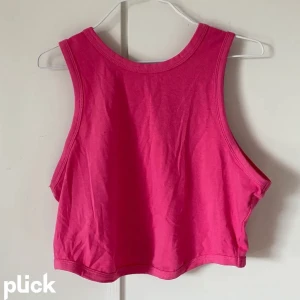 Rosa linne - Rosa linne från primark, använd fåtal gånger ganska liten i storleken 