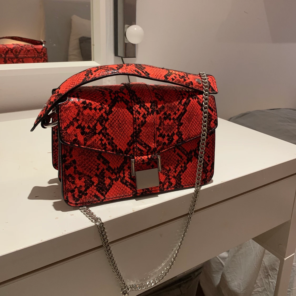 Axelväska från Zara - 91