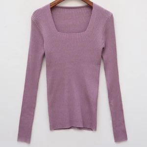 Super söt långärmad tröja i lila - En långärmad lila tröja