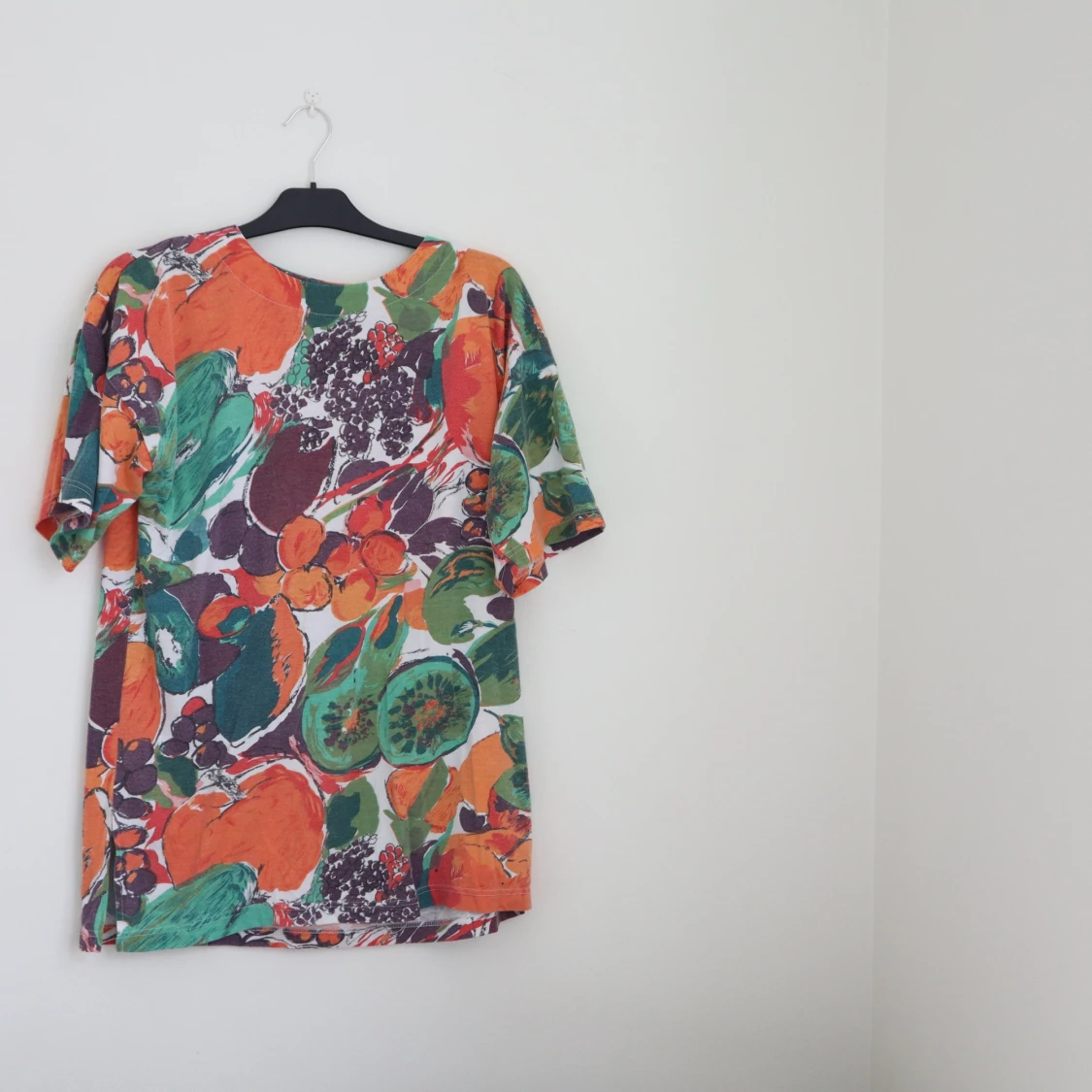 Söt fruktmönstrad t-shirt