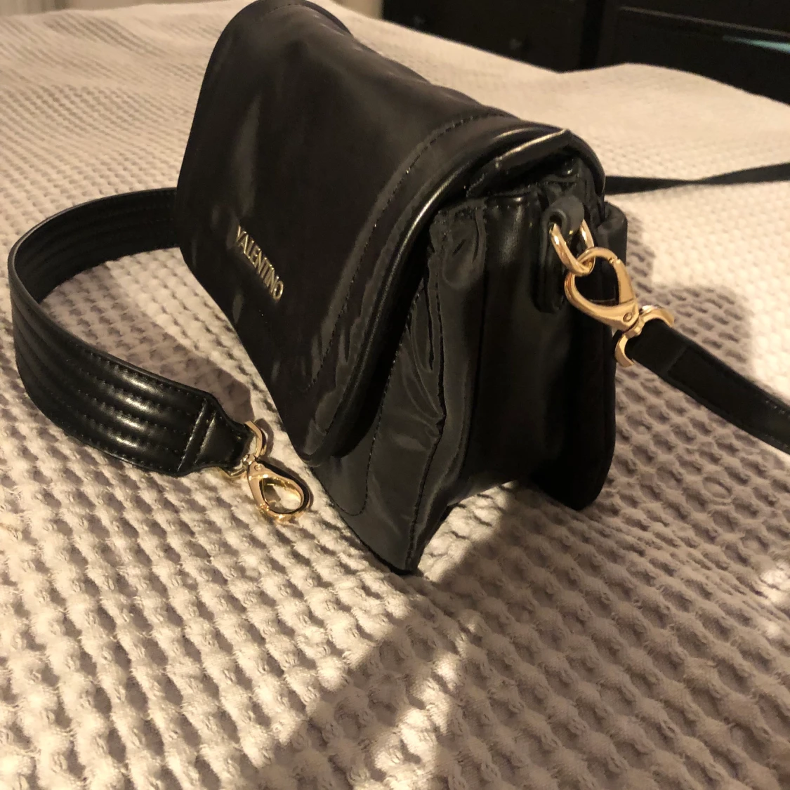 Valentino väska - 90