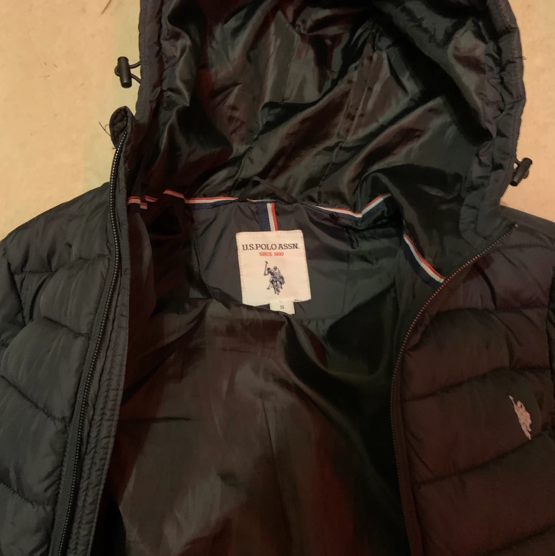 Polo jacka storlek S  - 91