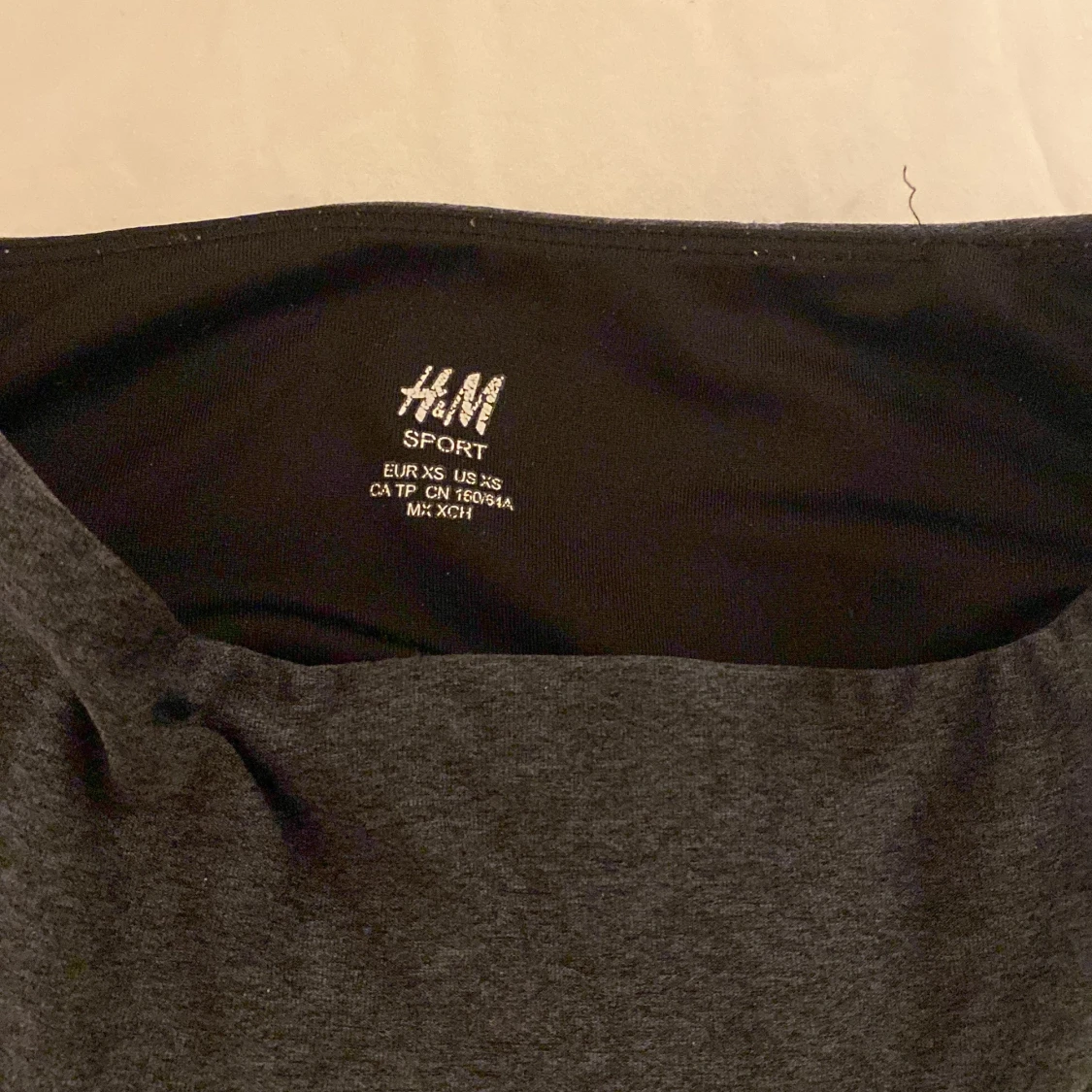 Träningsbyxor grå/burgundy - 91