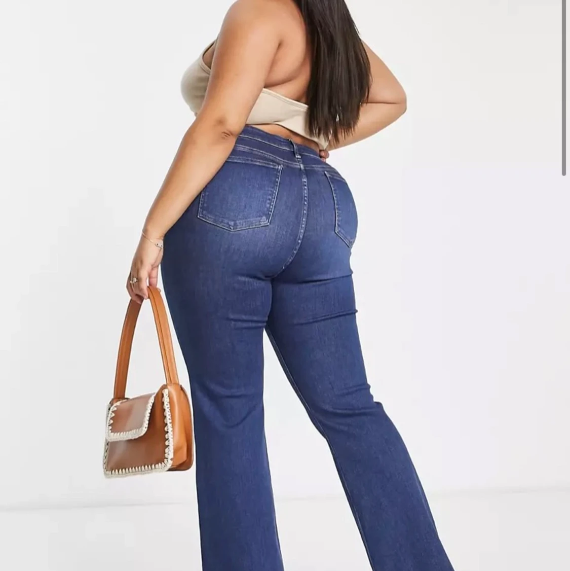 Oanvända mörkblå flare jeans  - 90