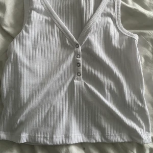 Crop top - Vit crop top!!