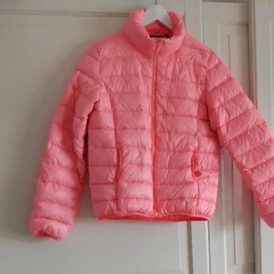 Jacka - Fin jacka til sommer och de lite kalle kväller Storlek 13/14 år 164 cm 