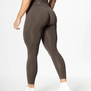 Relode Prime Seamless Tights - Säljer dessa snygga och oanvända tightsen från relode då dessa var lite för stora för mig och jag har dragit av prislappen! köpte de för 700kr!❤️helt oanvända